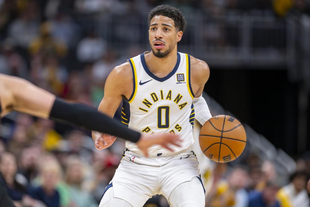 1xBET官方链接:恭喜杜锋,你如愿以偿!广东季后赛首轮就打上海,做好一轮游准备.